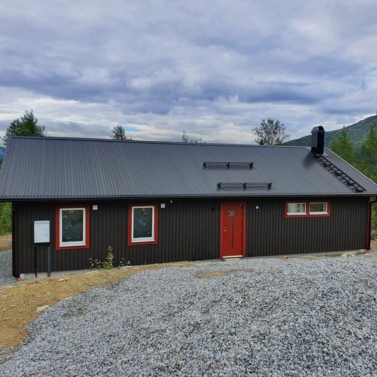 Fritidshus med fjällutsikt