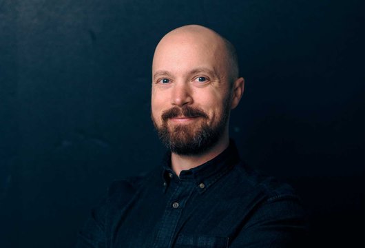 M&ouml;t illustrat&ouml;ren Mattias Andersson