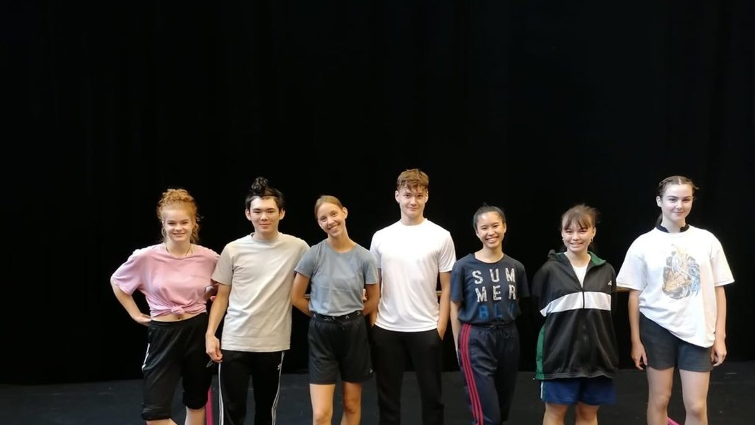 DINs-Ungdanskompani-2020_1