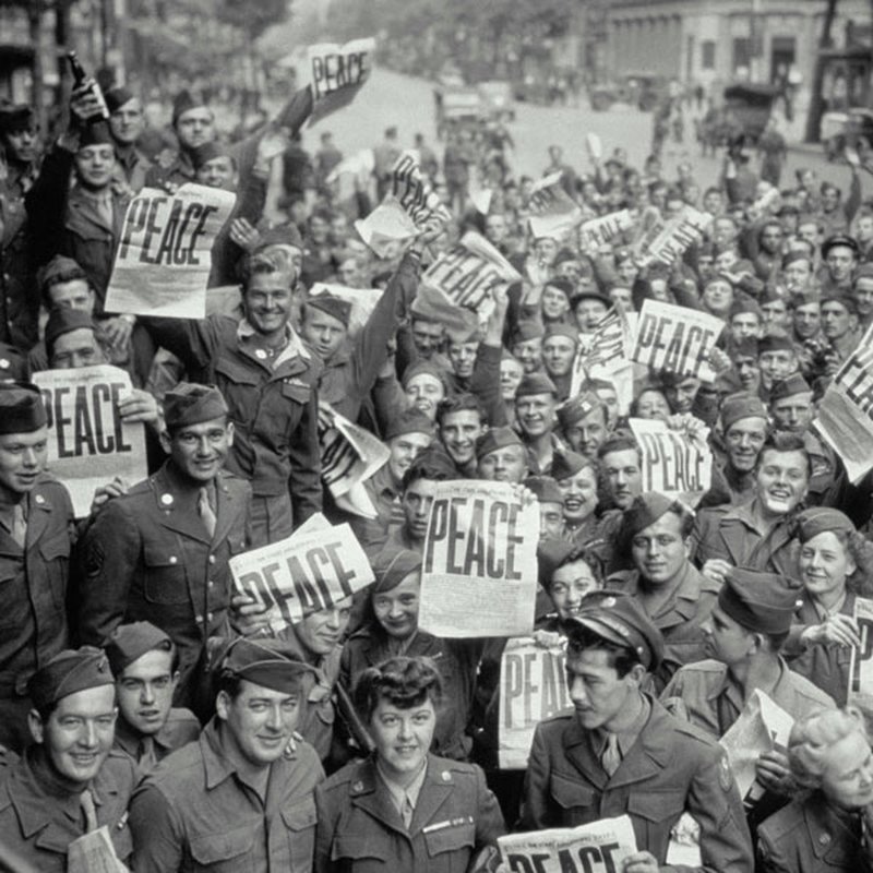 16 starka berättelser om andra världskriget