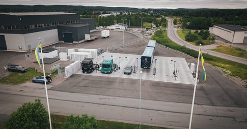 Polarium and Kempower Enable Megawatt Charging at Alfredsson Transport’s Advanced Depot