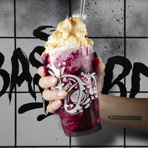 BLUEBERRY CHEESECAKE SHAKE