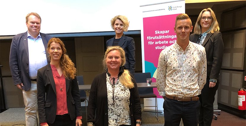 Andreas Lökholm, tv, med hotelldirektörerna för några av de hotell<br />
 i Göteborg från Nordic Choice-koncernen som deltar i projektet.  Foto: Göteborgs stad