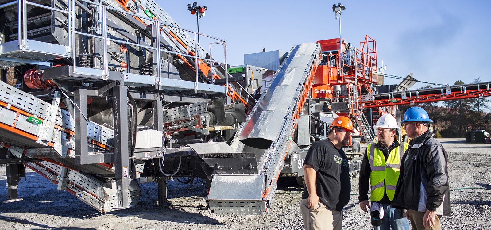 The quarry invested in a mobile plant primarily because it provides pit design flexibility.
