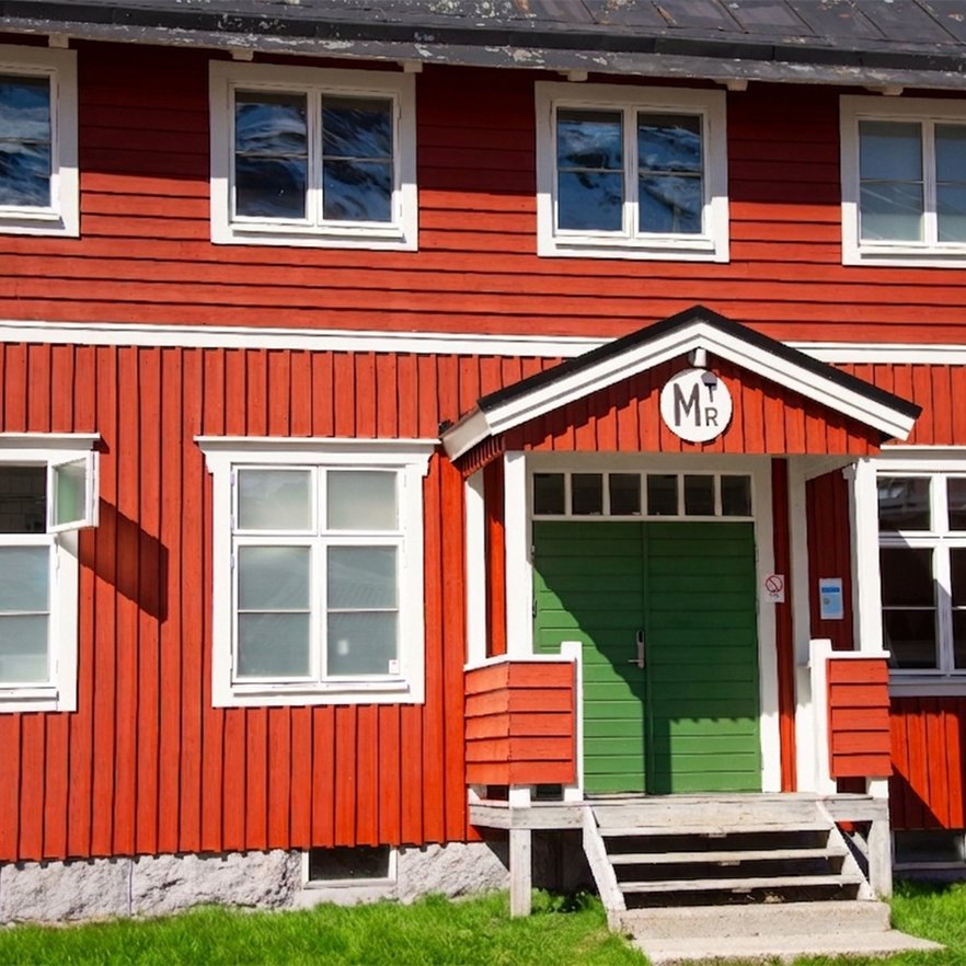 Meteorologen's entrance on a sunny summer day