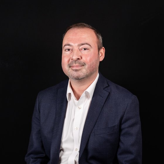 Stephen Stakhiv, Investment manager, Flower