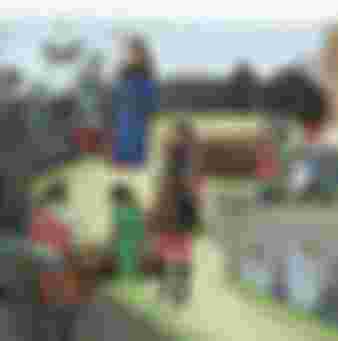 King Charles VI of France prepares for war.