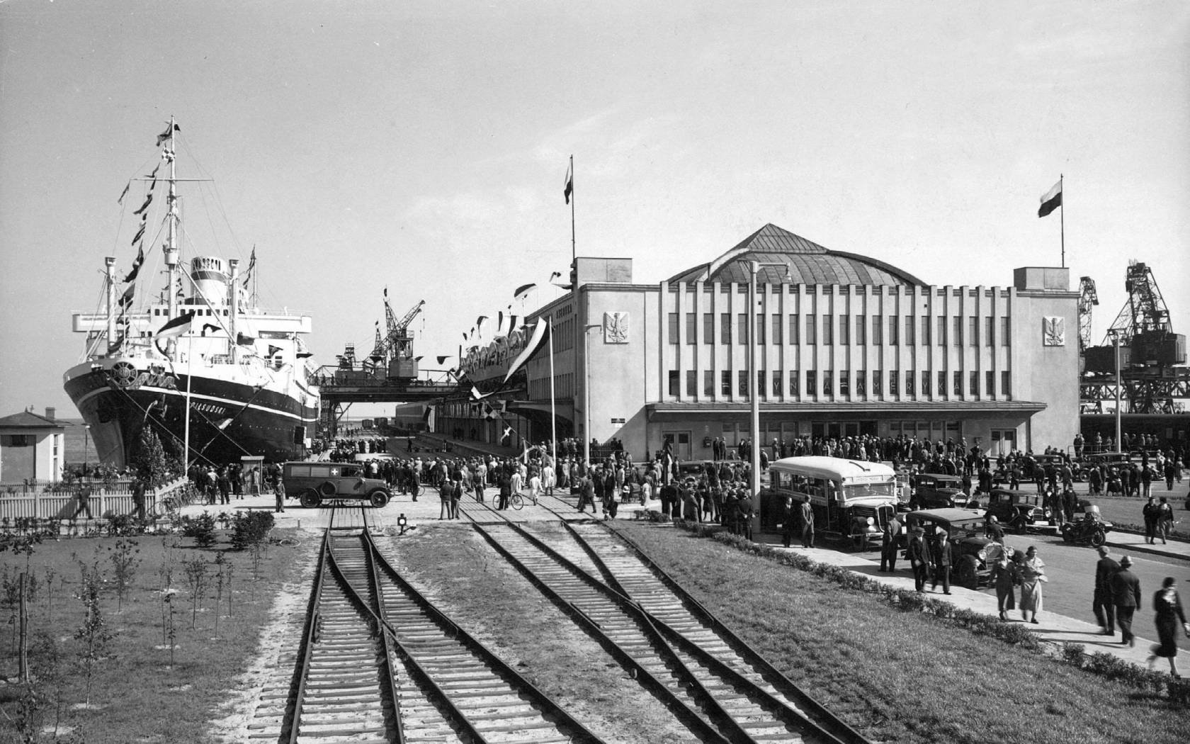The Polish passenger ship 'Pilsudski' at Gdynia, 1935.