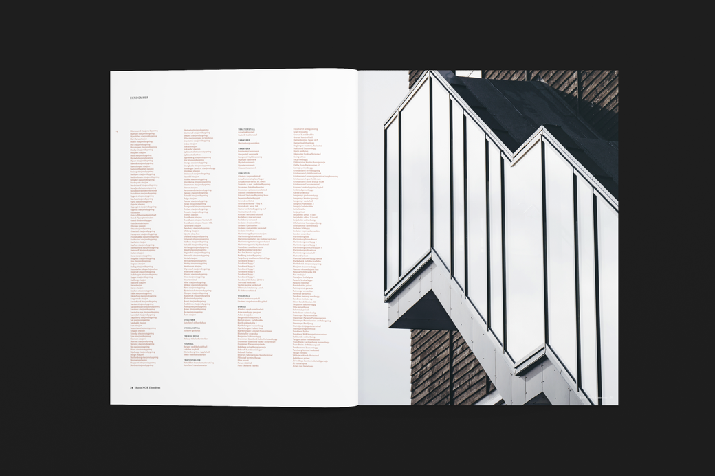 mockup-of-an-open-booklet-lying-on-a-plain-surface-1316-el-19.png