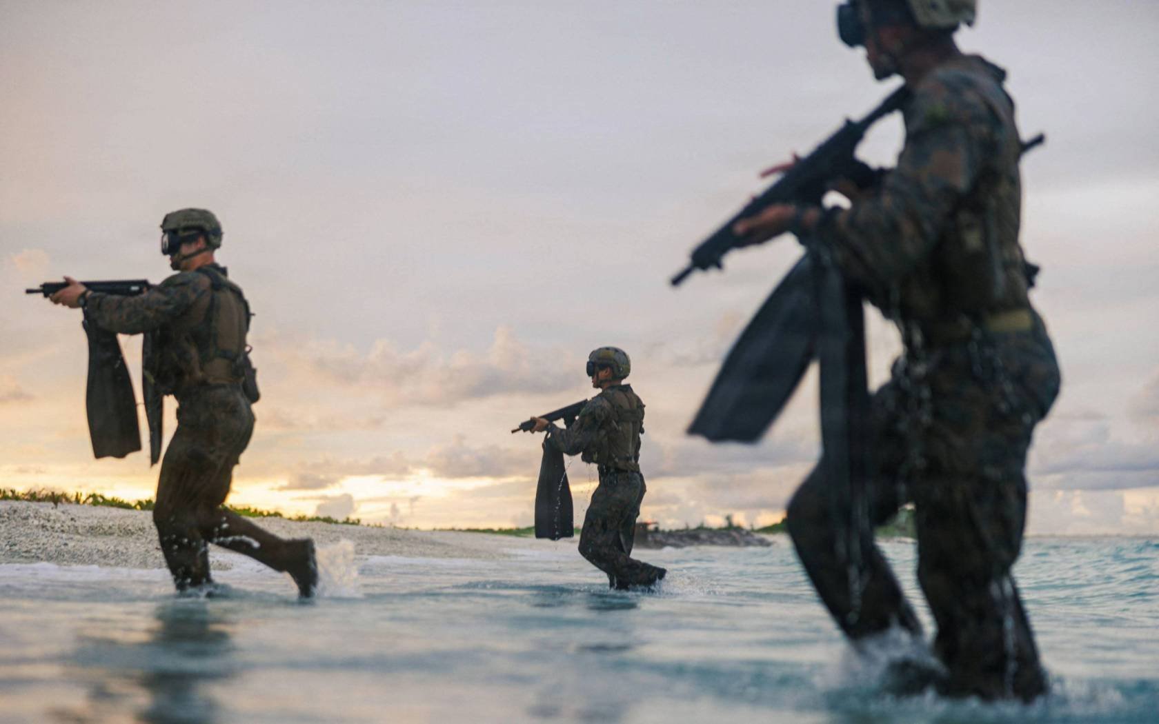 US Marines conduct a reconnaissance and surveillance rehearsal mission, part of a simulated amphibious assault exercise, March 24, 2026, in Diego Garcia, Chagos Islands.