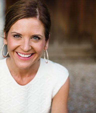 Glennon Doyle Melton: ”Enda vägen är att gå rakt igenom smärtan”