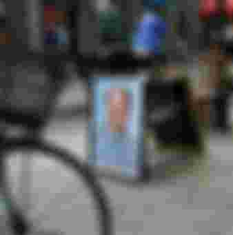 Portrait of Mao on the street.