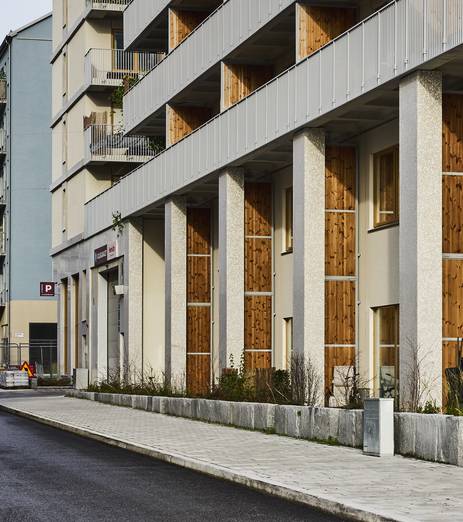 Atlas ebjuder också stadsradhus med egen uteplats