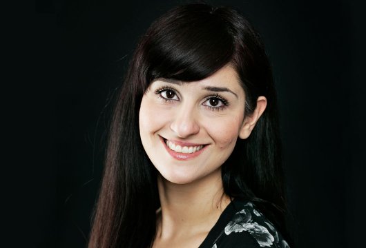 Sahar Tarakemeh  •  Senior förlagskoordinator