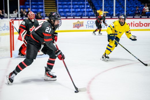 Tränar damspelare lika hårt som de spelar?