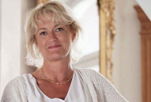 Katarina Enmark-Lundquist  &bull; F&ouml;rlagsredakt&ouml;r