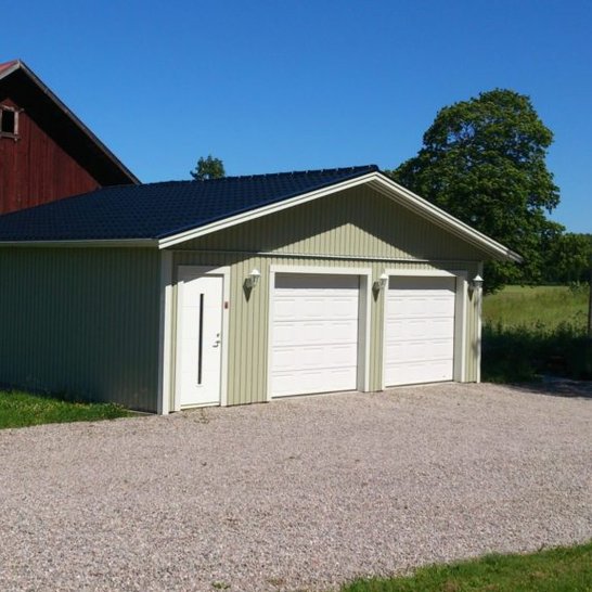 Nytt garage på landet
