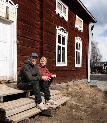 De räddar ett ödehus i Roknäs