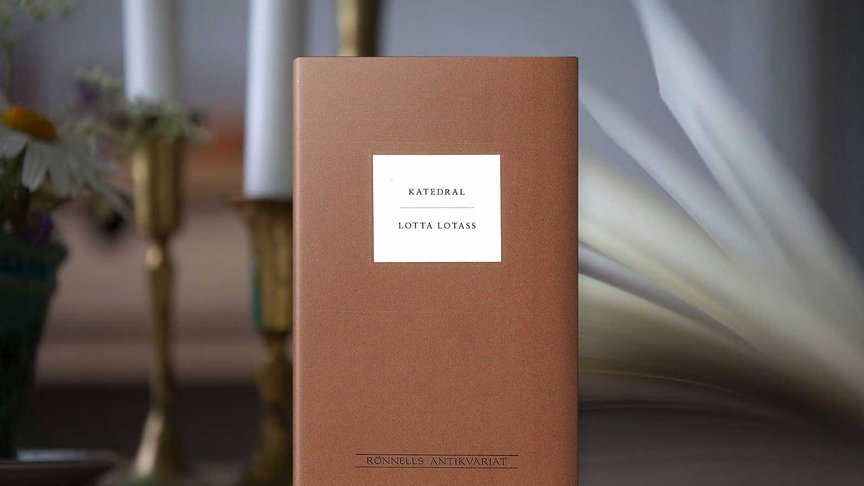 Gerard Bonniers Lyrikpris 2026 tilldelas Lotta Lotass