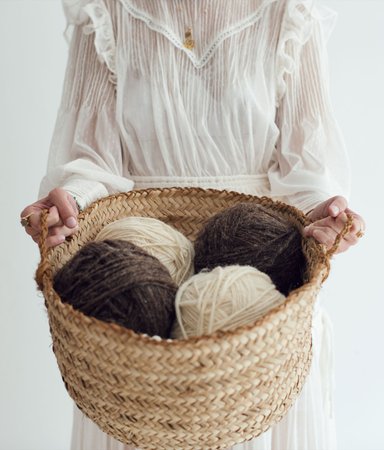 Korsordslexikon och hembakade bullar: Din guide till Grandmacore