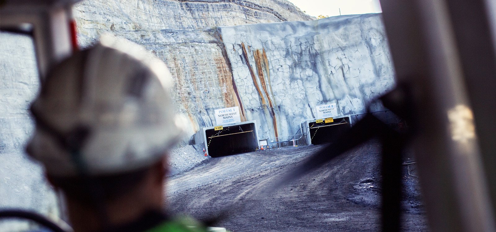 <p>La mine devrait produire annuellement 6,7 millions de tonnes de charbon thermique d'exportation jusqu'en 2033.</p>
