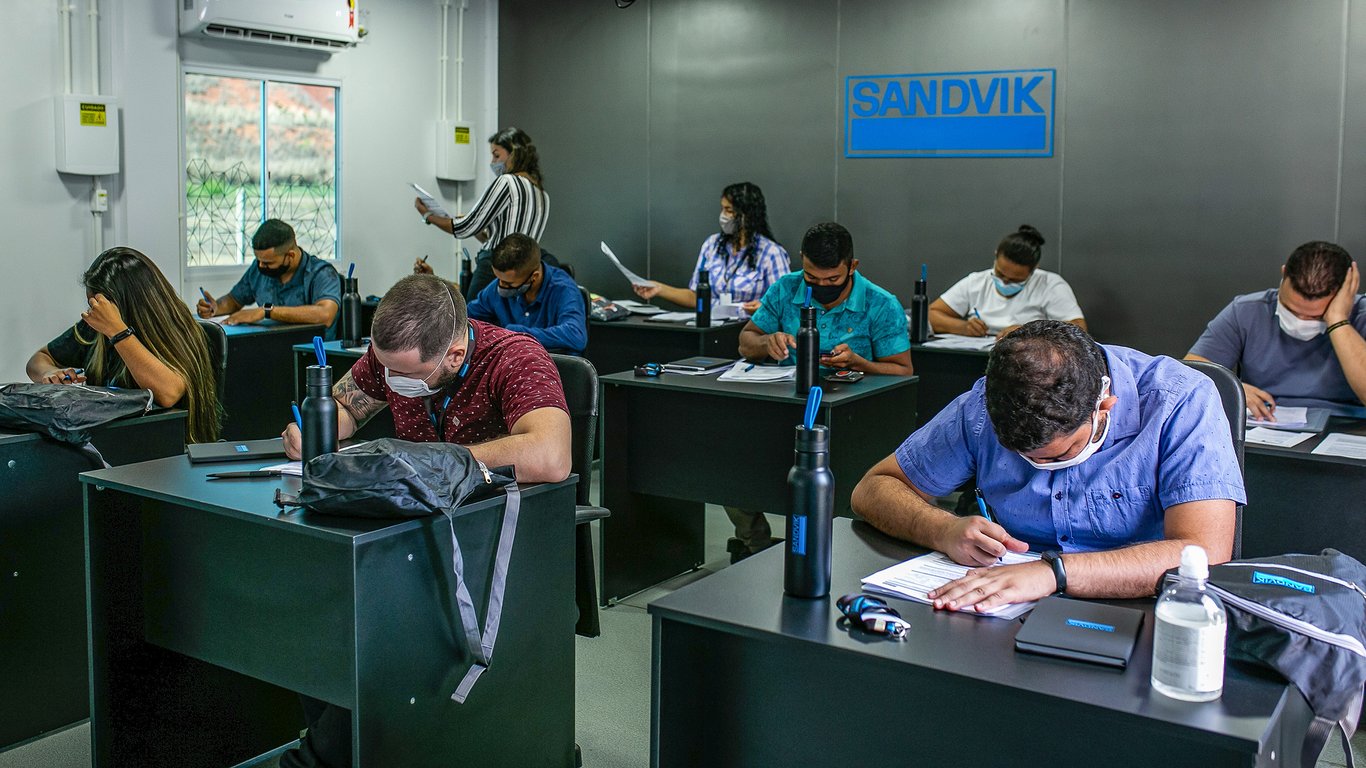 <p>The Sandschool programme in Brazil offers an opportunity to bring more diversity, equity and inclusion to Sandvik.</p>
