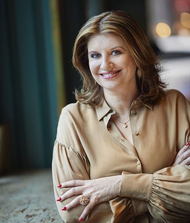 Simona Ahrnstedt kompromissar aldrig med sitt kvinnofokus