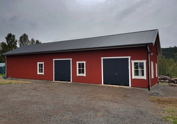 Maskinhall i lantlig stil