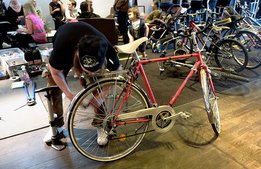 Clarion samlade in cyklar till nyanlända