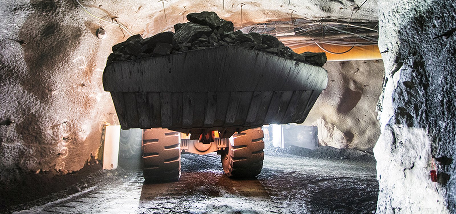 <p>LKAB mines 80 percent of all of the iron ore in Europe. In 2020 it produced 27.1 million tonnes of iron ore products.</p>
