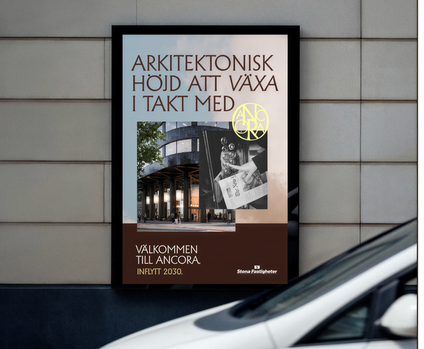 Utomhusaffisch med Ancora varumärkeskoncept i stadsmiljö.