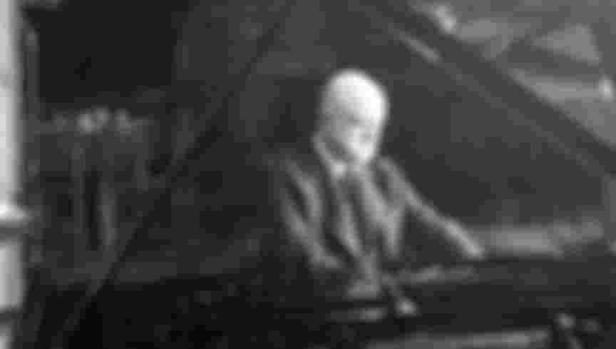 Jean Sibelius, Finnish composer, photographed in his country retreat outside Helsinki. Credit: GRANGER - Historical Picture Archive / Alamy Stock Photo