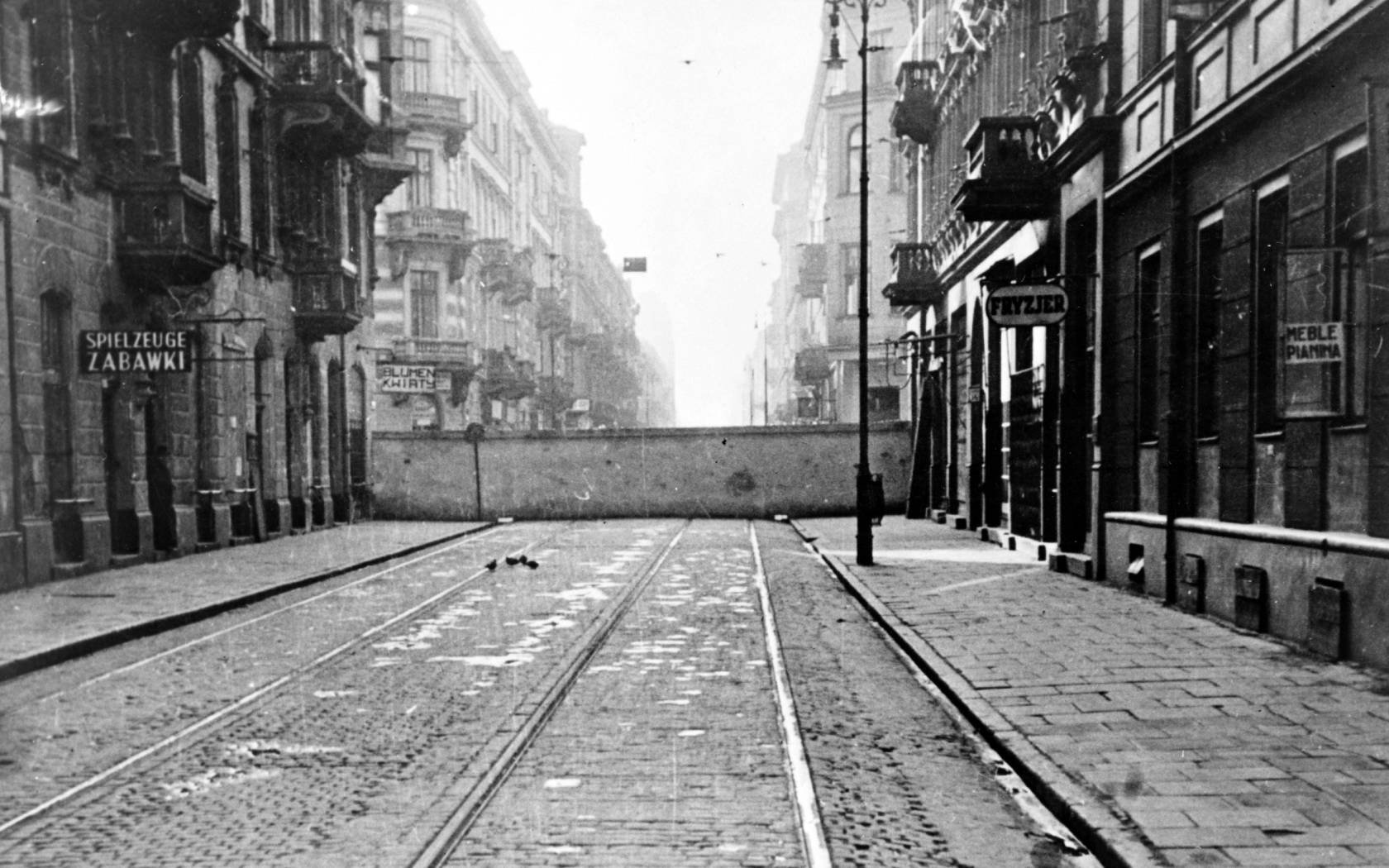 Photograph of a wall encircling the Jewish ghetto in Warsaw, Poland.