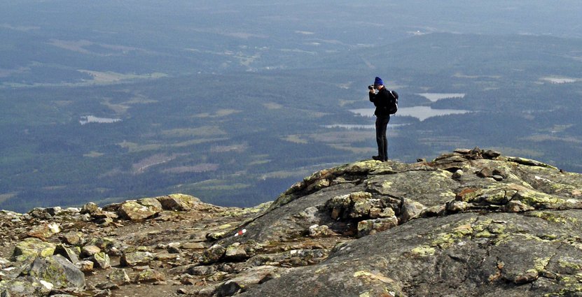 Svenska fjälldestinationer ger en stereotyp bild av män och kvinnor, enligt en ny undersökning från Etour. Foto: Etour