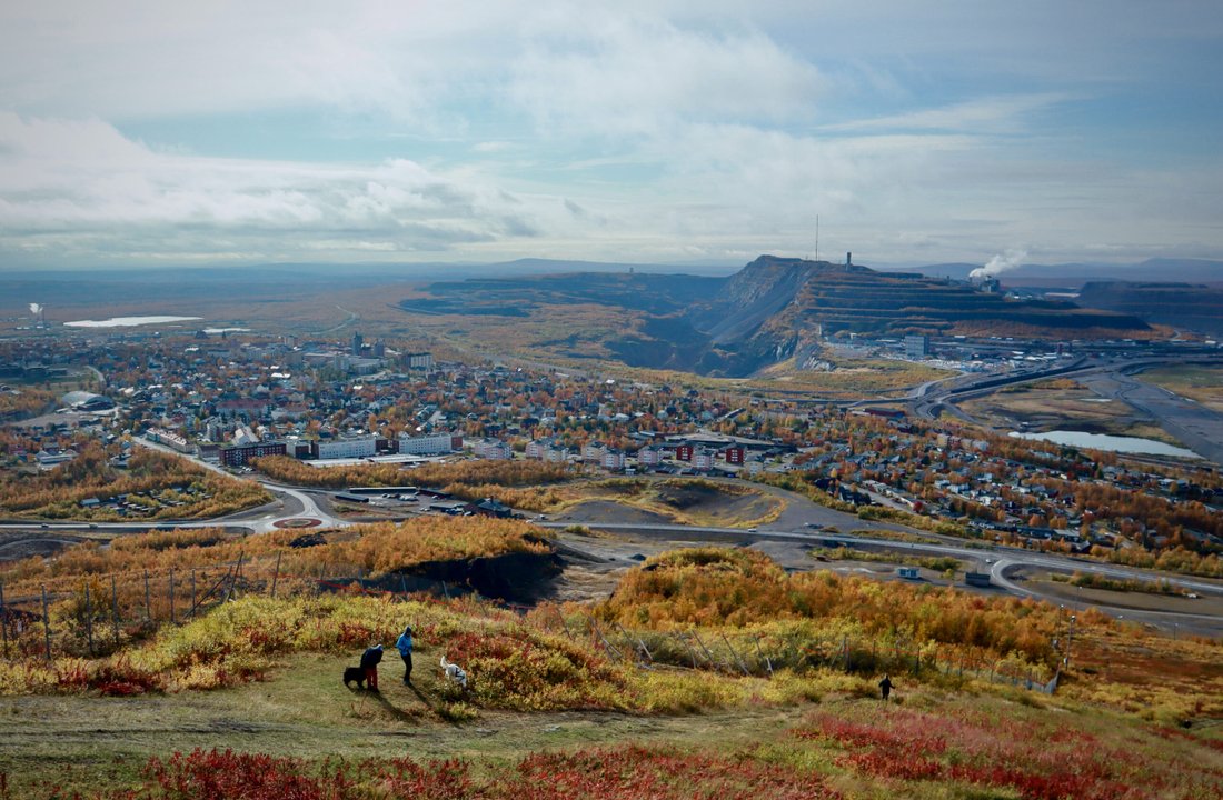 Kiruna sett från Luossavaaras topp. Foto: Mattias Timander ©