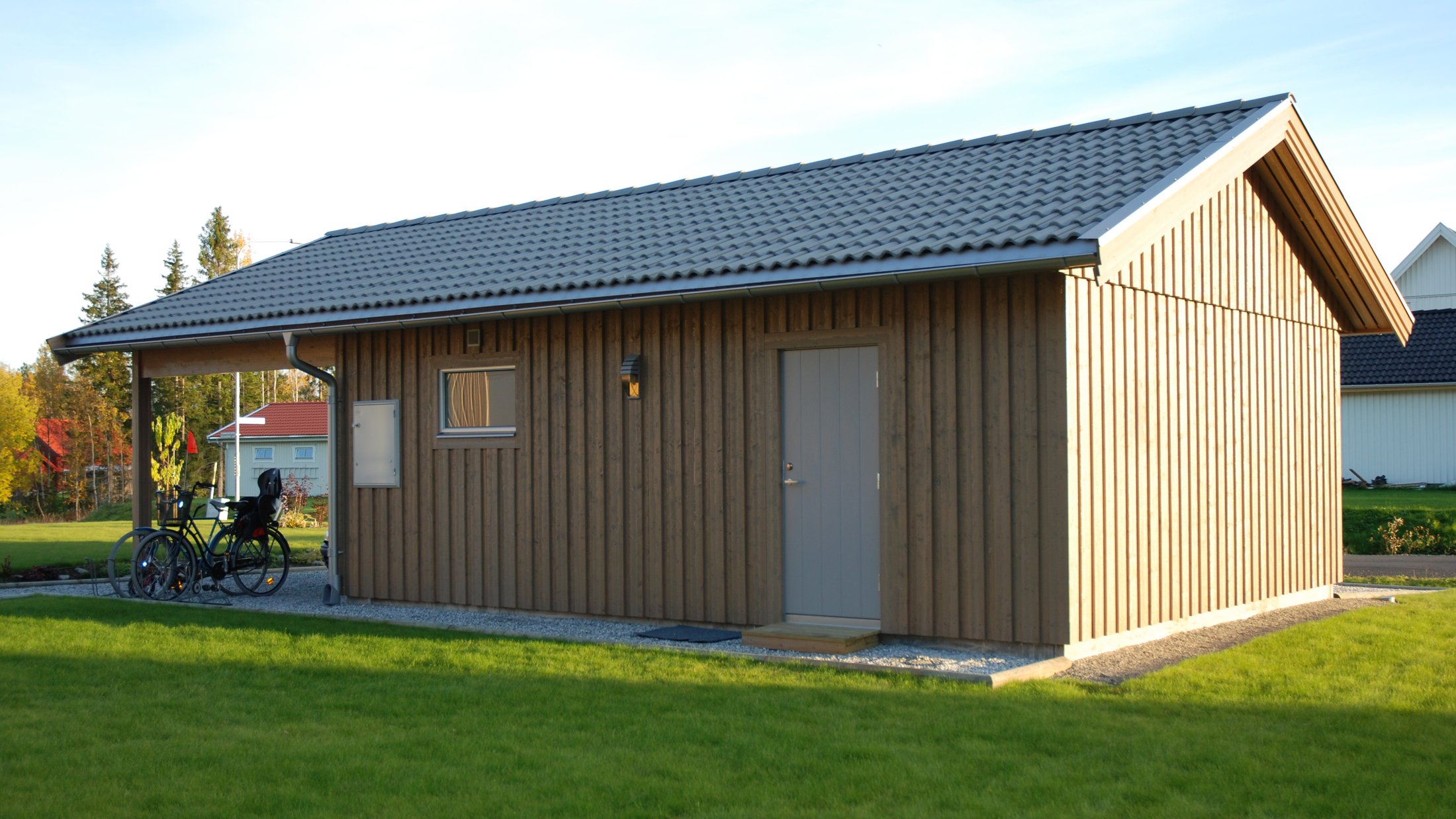 Garage med Carport