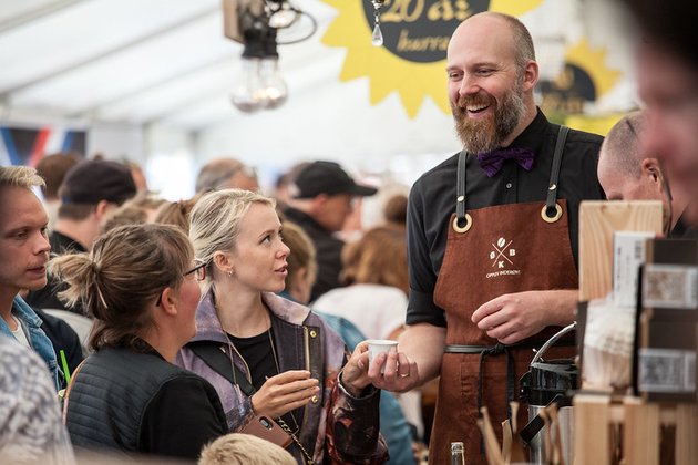 Smak63_Wil Lee-Wright: Oi! Trøndersk Mat og Drikke