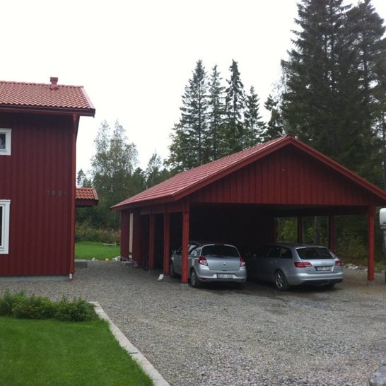 Matchande carport