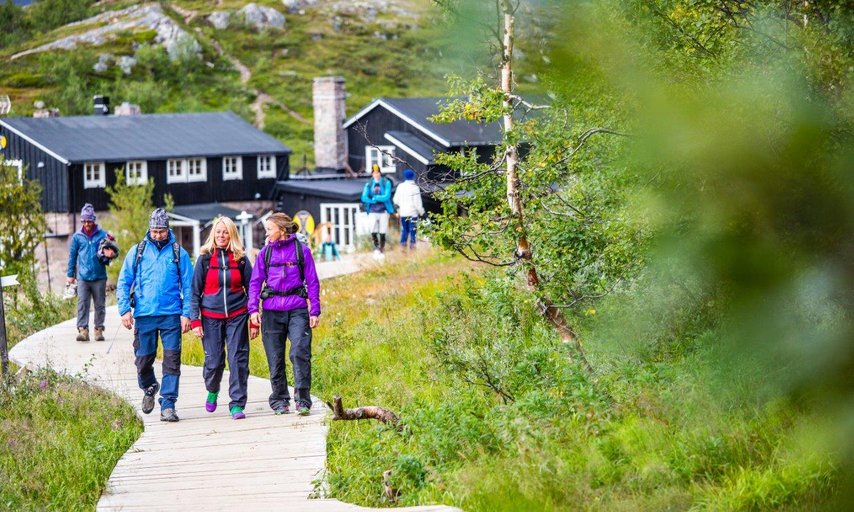 STF Kebnekaise Fjällstation vandring