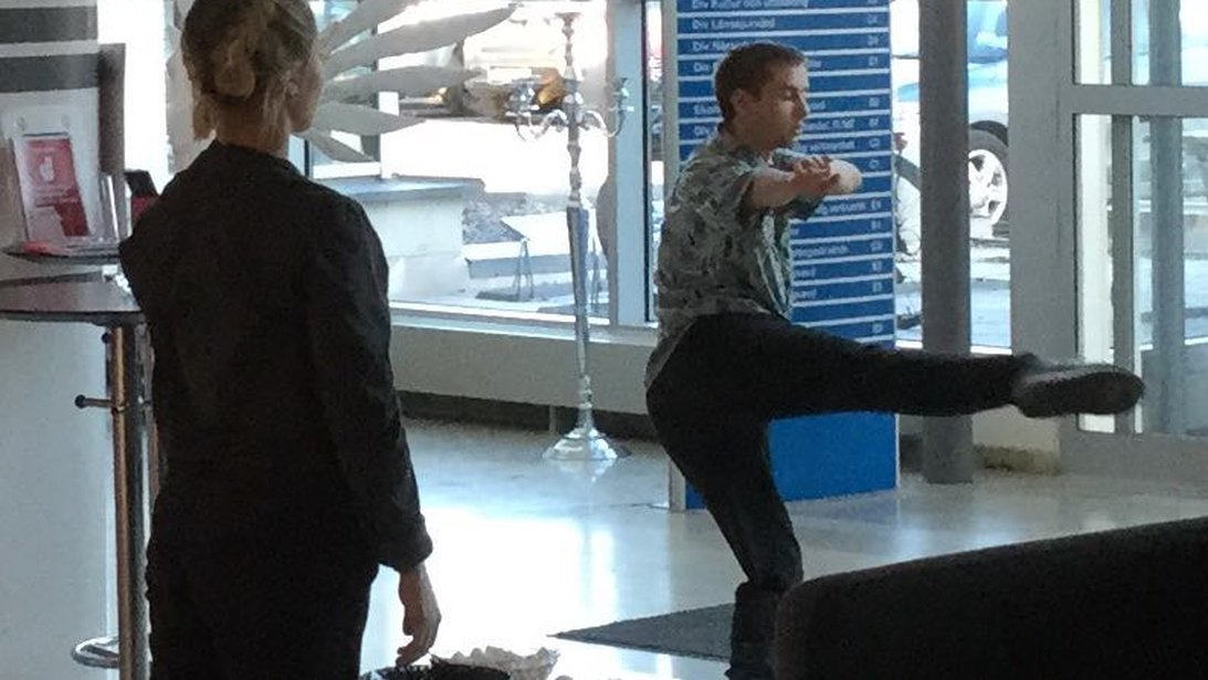 DINs-Ungdanskompani-2016_17