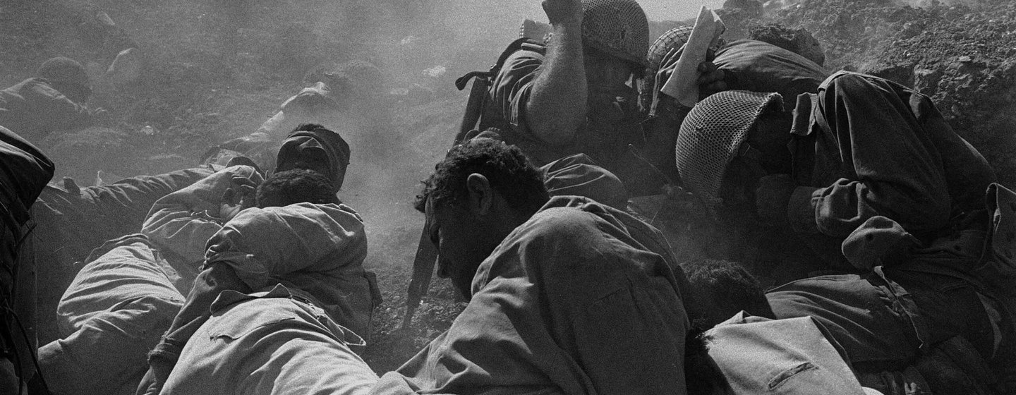 1341 Frames of Love and War