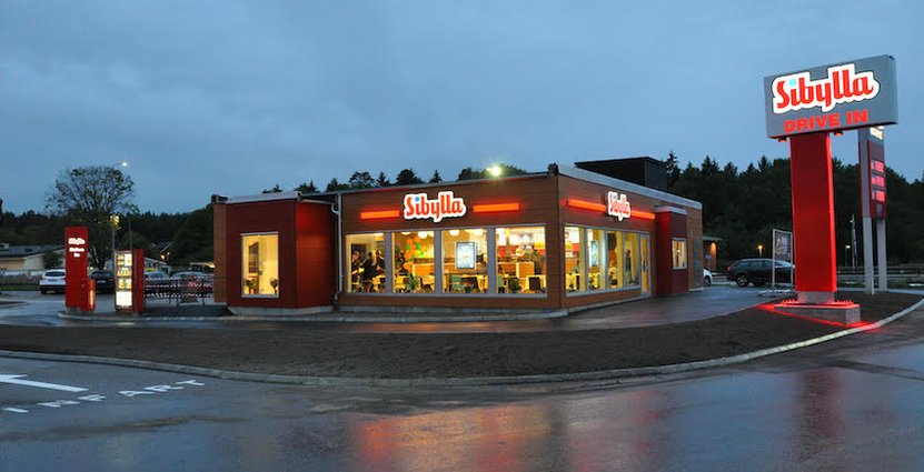 Nya Sibylla i Viksjö. En ny drive in-funktion lagts till och sittplatserna utökats från 32 till 76 och maskinparken förnyats. 