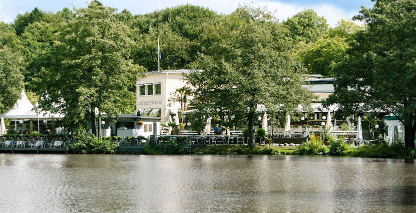 På Villa Belparc i Göteborg märker man av en minskad försäljning<br />
 sedan rökförbudet på uteserveringar trädde i kraft i måndags. Foto: Villa Belparc
