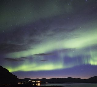 norrsken på hösten över abisko