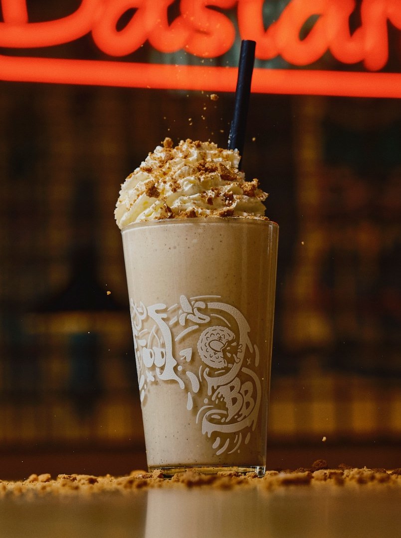 Vegan Gingerbread Shake