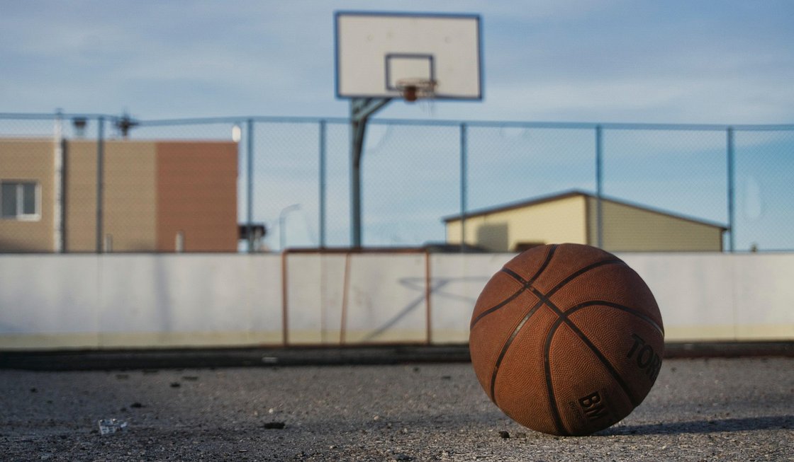 Almedalen 2025: Vem vågar vara här? Trygga idrotts- och friluftsanläggningar i fokus