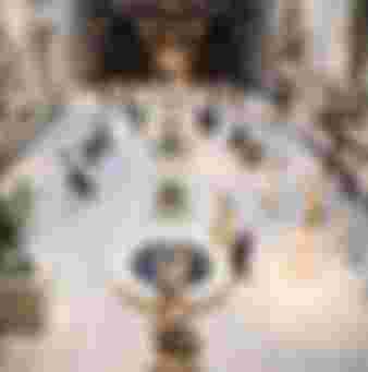 Renaissance and Medieval sculptures at the Victoria and Albert Museum. Credit: Bjanka Kadic / Alamy Stock Photo.