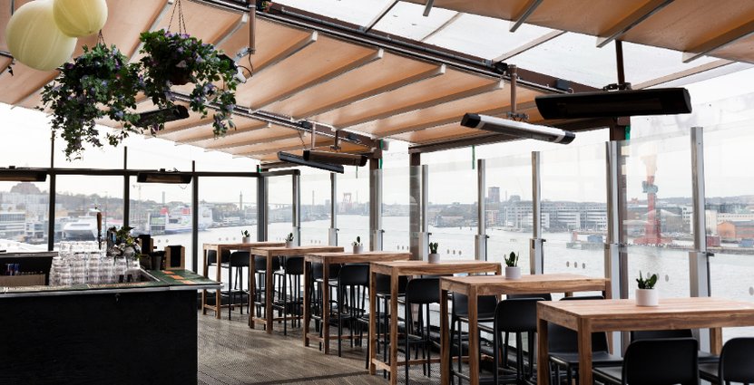 Daniel Meyn är till vardags barchef och mood manager på 