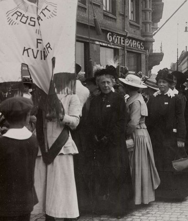 7 böcker för dig som saknar Fröken Friman