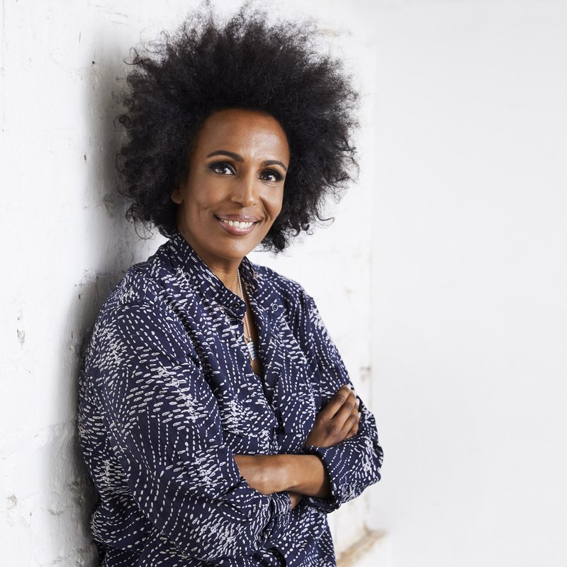 Läs Marika Carlssons egna ord om att dagligen möta rasism